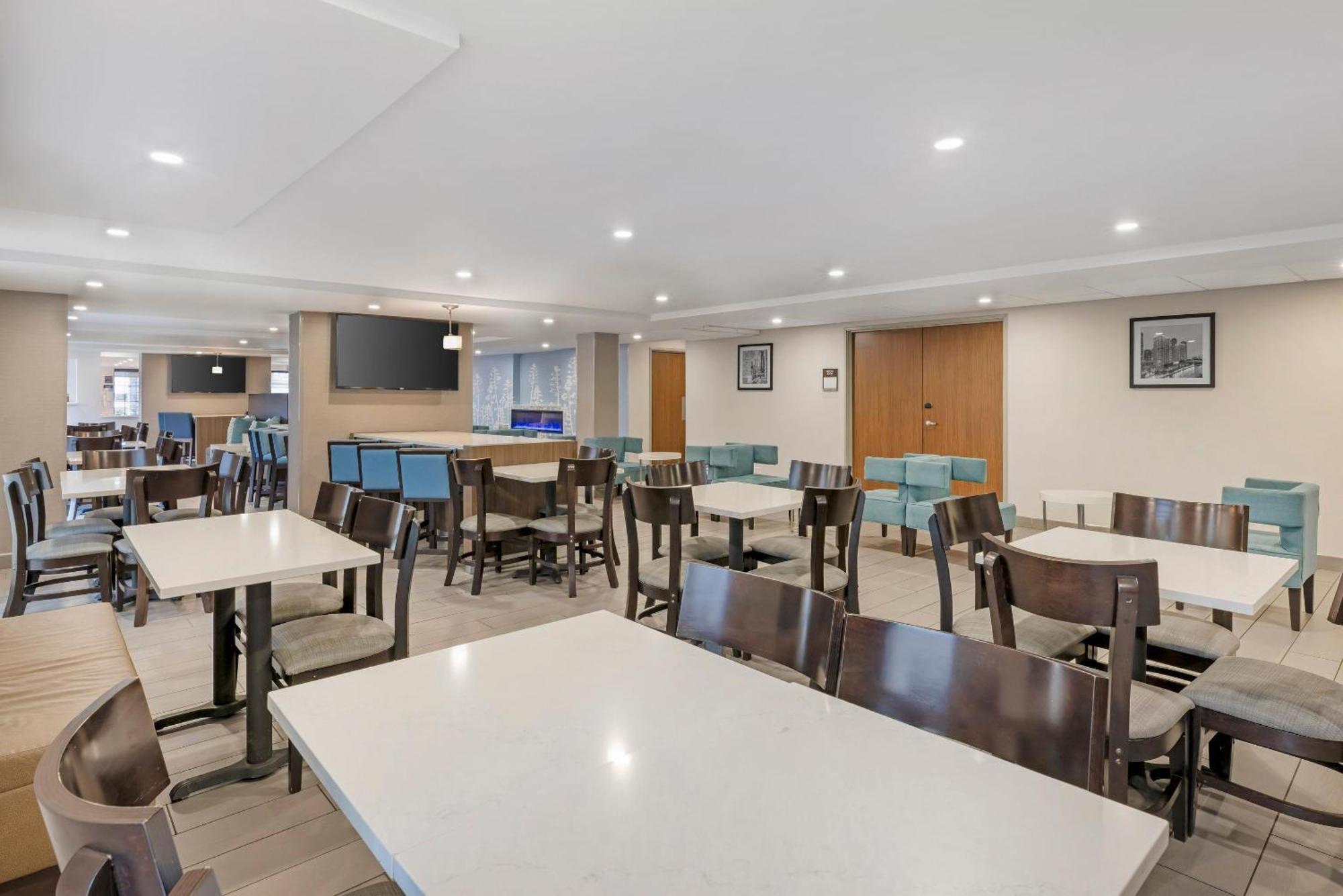 Mainstay Suites Oakbrook Terrace - Chicago מראה חיצוני תמונה