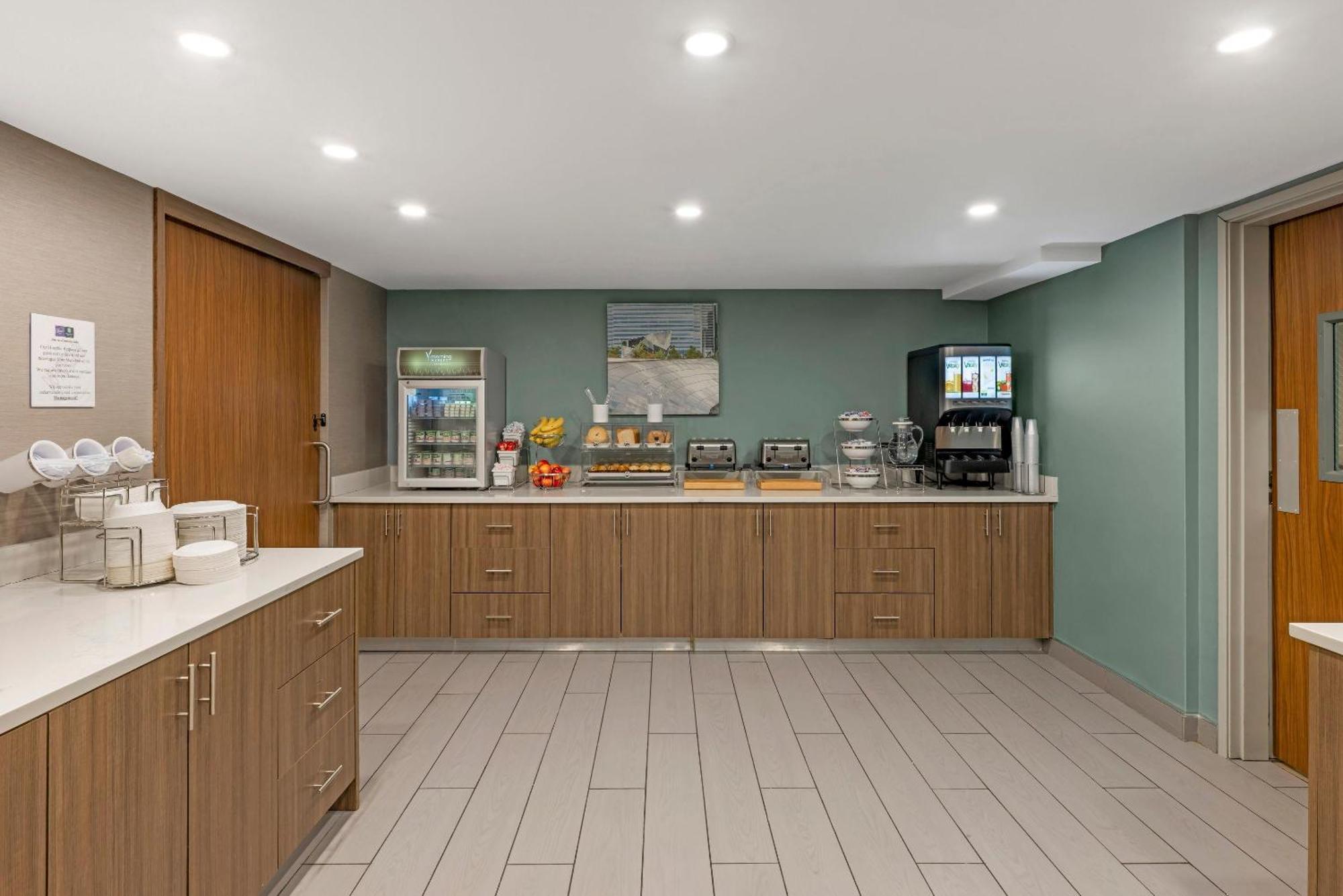 Mainstay Suites Oakbrook Terrace - Chicago מראה חיצוני תמונה